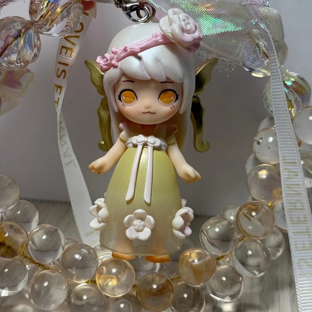 Rooyie Ancient Beasts Flower Fairy Figure Handmade Wreath Ornament White Decor
